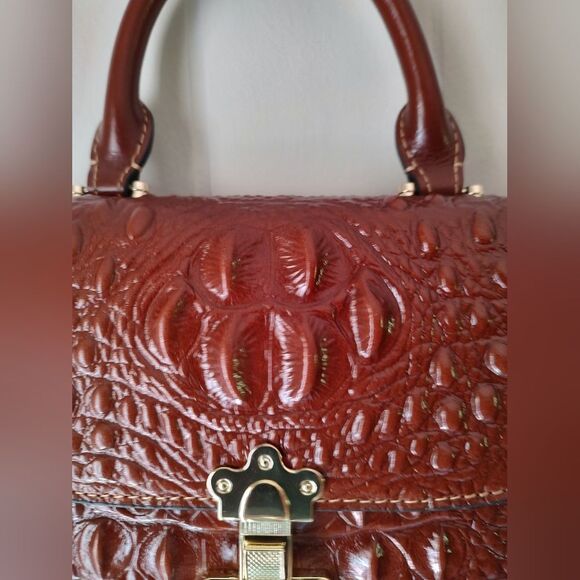 Brown Structured Crocodile Pattern Leather Handbag Shoulder. Quiet Luxury - Picture 2 of 8